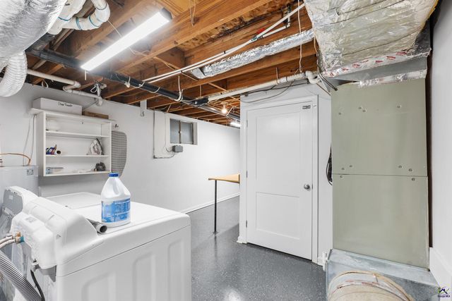 1405 Cambridge Road, Perry, GA 31069