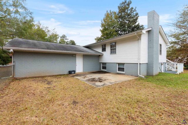 1405 Cambridge Road, Perry, GA 31069