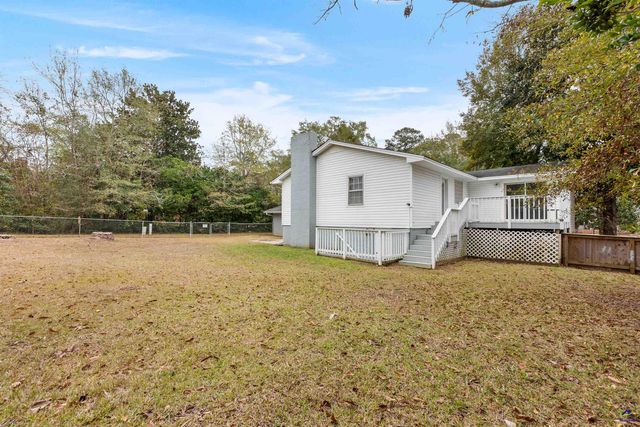 1405 Cambridge Road, Perry, GA 31069