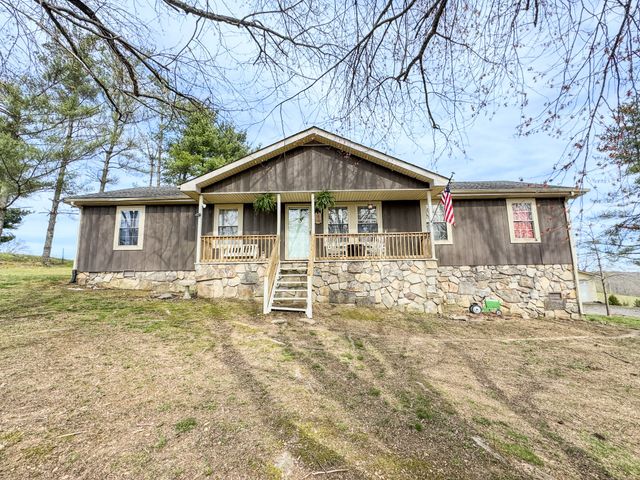 231 Austin Rd, Lafayette, TN 37083