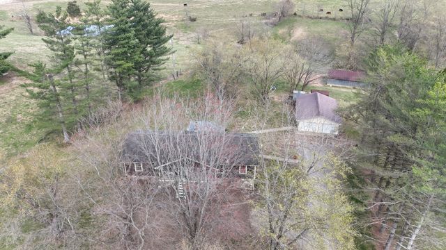 231 Austin Rd, Lafayette, TN 37083