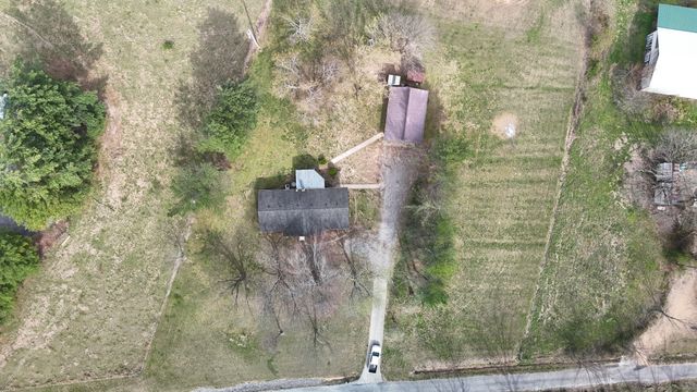 231 Austin Rd, Lafayette, TN 37083