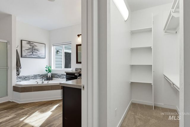 5103 N Zamora Way, Meridian, ID 83646