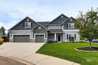 5103 N Zamora Way, Meridian, ID 83646