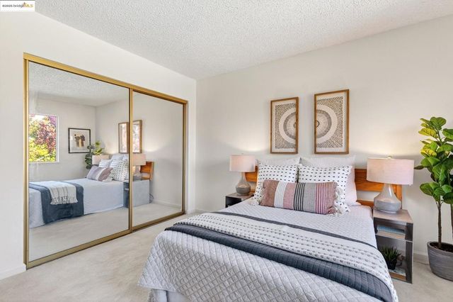 1311 Webster St E316, Alameda, CA 94501