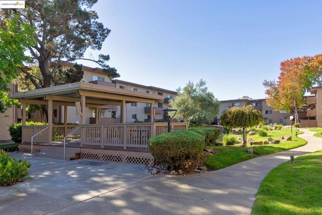 1311 Webster St E316, Alameda, CA 94501