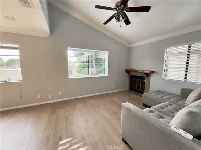 375 S Sierra Madre Boulevard A, Pasadena, CA 91107