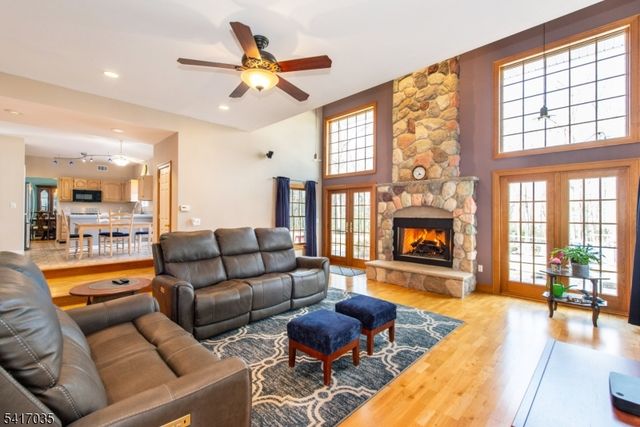 1 Pillar Dr, Rockaway Twp., NJ 07866