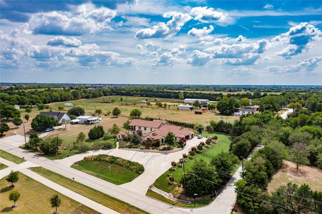 307 Terry Lane, Heath, TX 75032