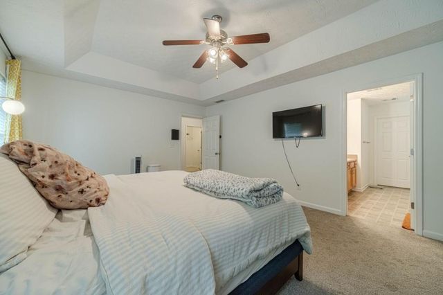 804 Pebble Place, Loganville, GA 30052