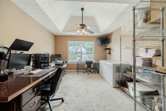 804 Pebble Place, Loganville, GA 30052