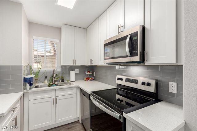 5015 Spencer Street C, Las Vegas, NV 89119