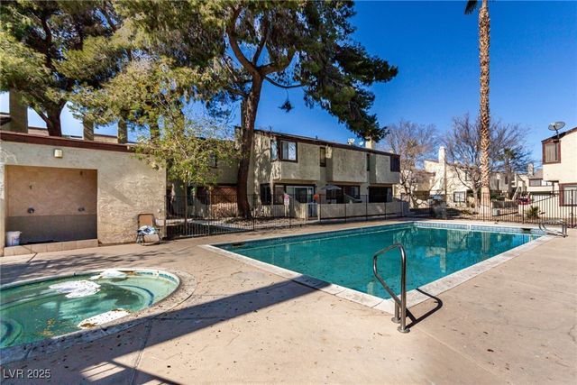 5015 Spencer Street C, Las Vegas, NV 89119