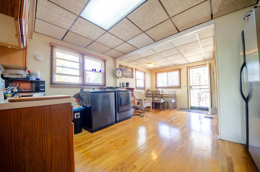 2263 N Marmora Avenue, Chicago, IL 60639 — photo 4
