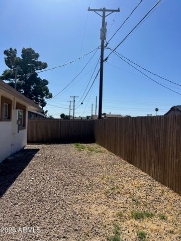 3818 W RUTH Avenue, Phoenix, AZ 85051