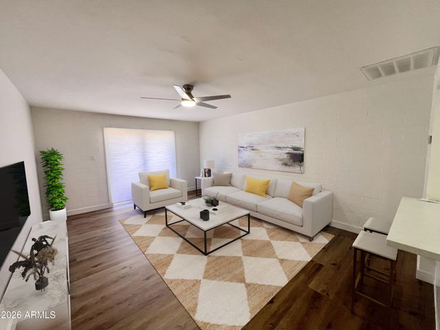 3818 W RUTH Avenue, Phoenix, AZ 85051