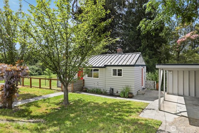 6745 18th Avenue SW, Seattle, WA 98106