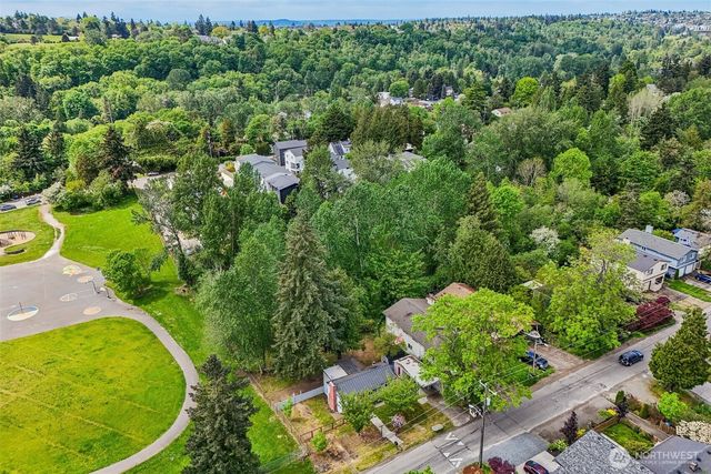 6745 18th Avenue SW, Seattle, WA 98106