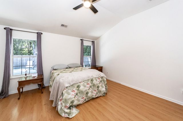 5346 Greggs Landing, North Charleston, SC 29420