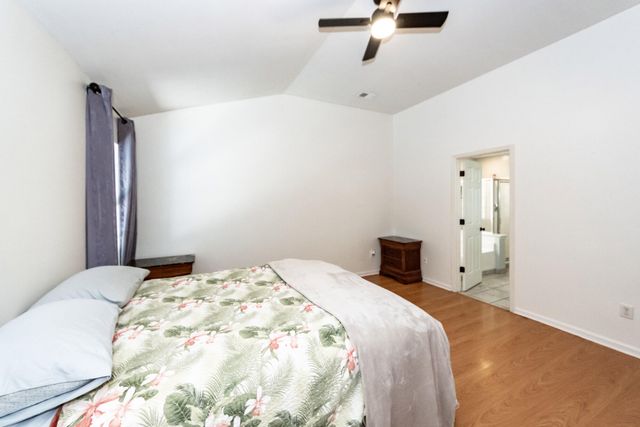 5346 Greggs Landing, North Charleston, SC 29420