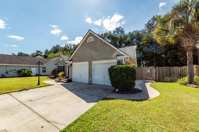 5346 Greggs Landing, North Charleston, SC 29420