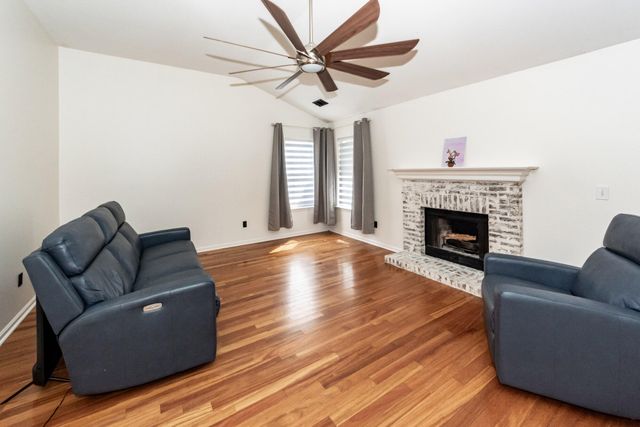 5346 Greggs Landing, North Charleston, SC 29420