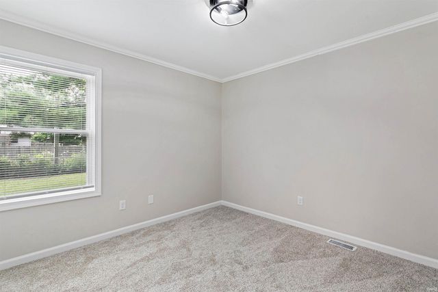1722 Fremont Street, South Bend, IN 46628