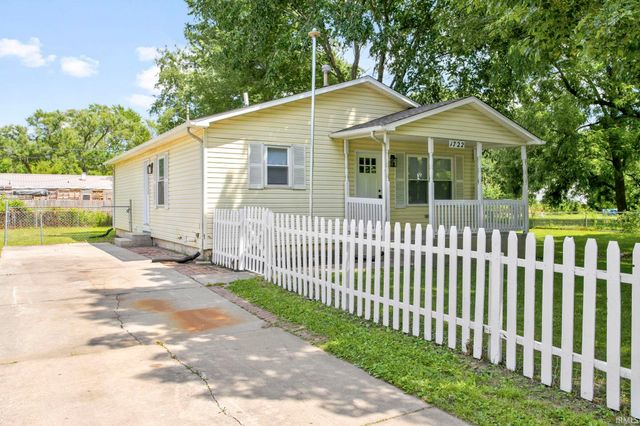 1722 Fremont Street, South Bend, IN 46628