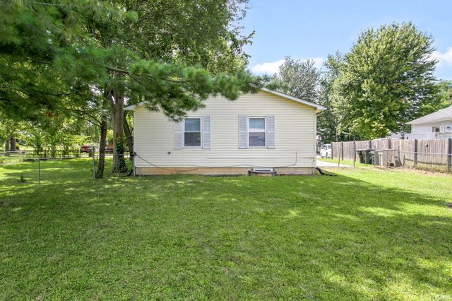 1722 Fremont Street, South Bend, IN 46628
