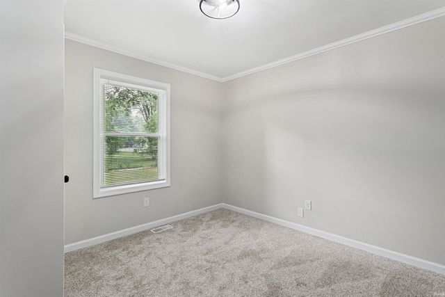 1722 Fremont Street, South Bend, IN 46628