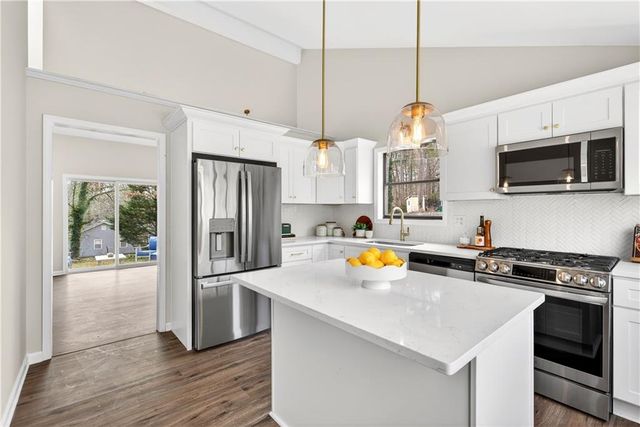 4933 Dana NE Drive, Kennesaw, GA 30144