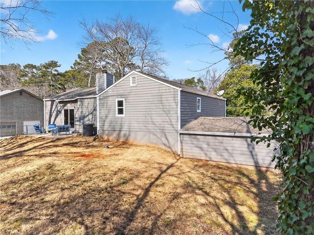 4933 Dana NE Drive, Kennesaw, GA 30144