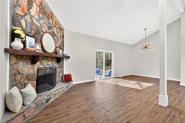 4933 Dana NE Drive, Kennesaw, GA 30144