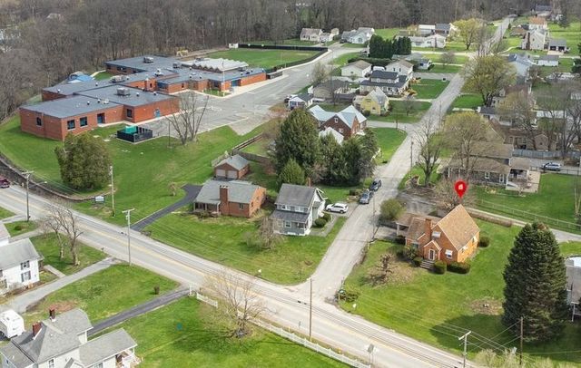 613 Portersville Road, Perry Twp, PA 16117