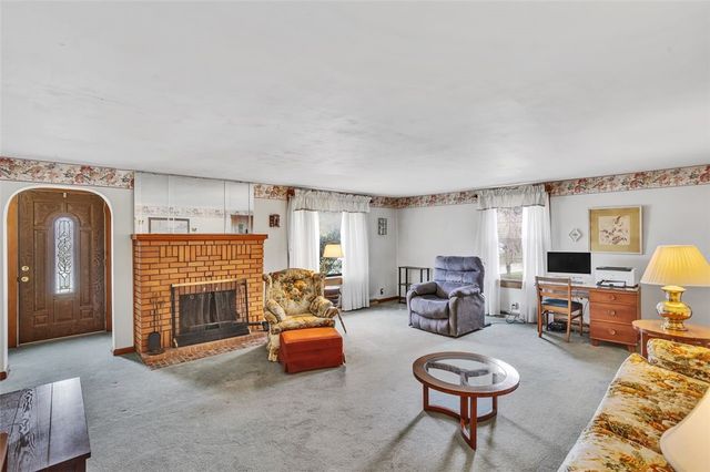 613 Portersville Road, Perry Twp, PA 16117