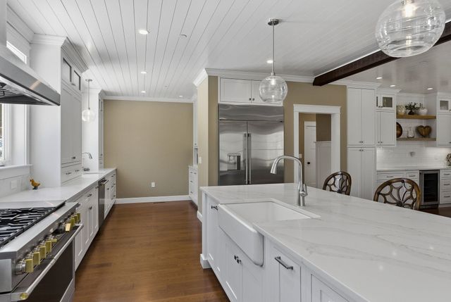 5 Sawmill Lane, New Boston, NH 03070