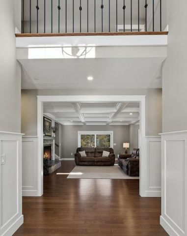 5 Sawmill Lane, New Boston, NH 03070