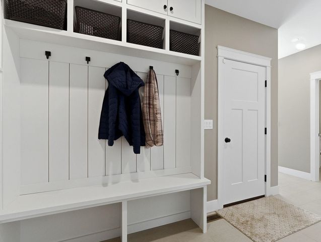 5 Sawmill Lane, New Boston, NH 03070