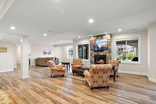61573 Cotswold Drive, Washington Twp, MI 48094