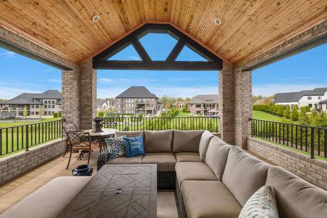 61573 Cotswold Drive, Washington Twp, MI 48094