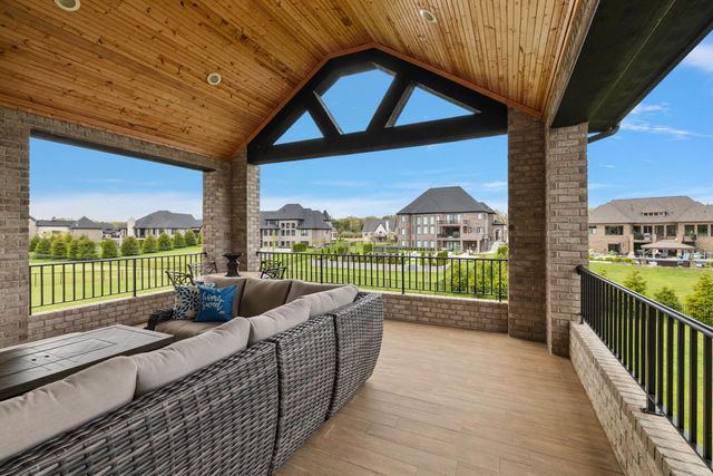 61573 Cotswold Drive, Washington Twp, MI 48094