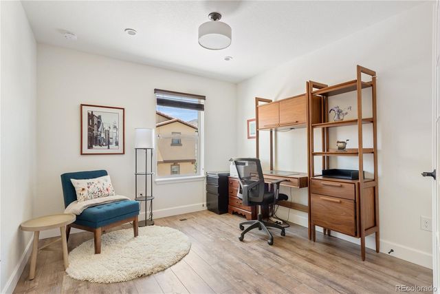 2489 S Orion Street, Lakewood, CO 80228