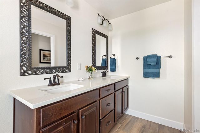 2489 S Orion Street, Lakewood, CO 80228