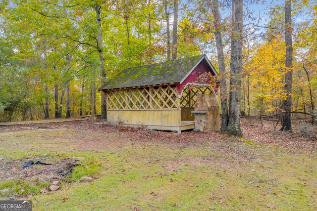 450 Stagecoach Way, Danielsville, GA 30633