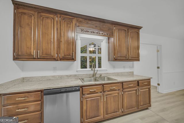 450 Stagecoach Way, Danielsville, GA 30633