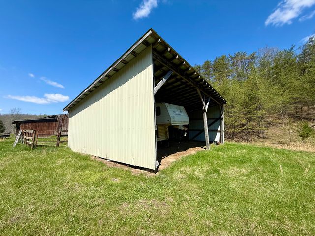1870 Seas Branch Road, Morehead, KY 40351