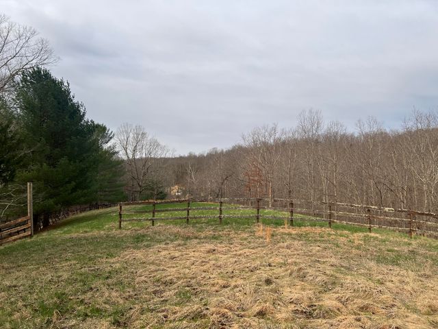 1870 Seas Branch Road, Morehead, KY 40351