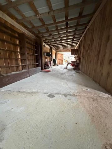 1870 Seas Branch Road, Morehead, KY 40351