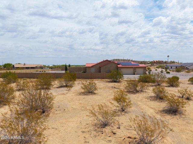 11428 W MOUNTAIN SHADOWS Drive 19, Casa Grande, AZ 85193