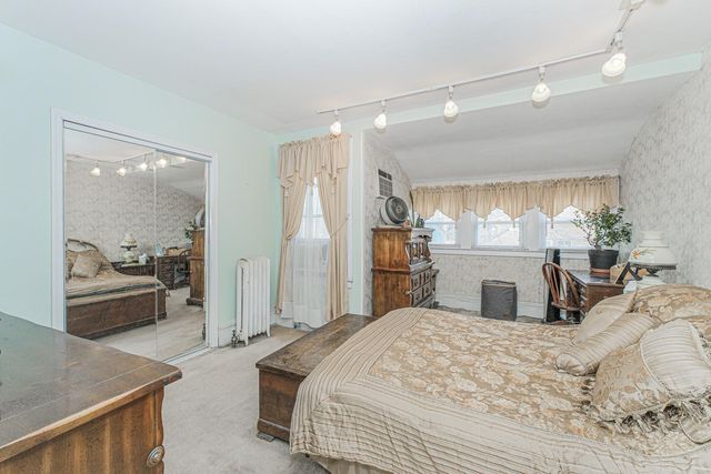 2674 E 22nd Street, New York City, NY 11235
